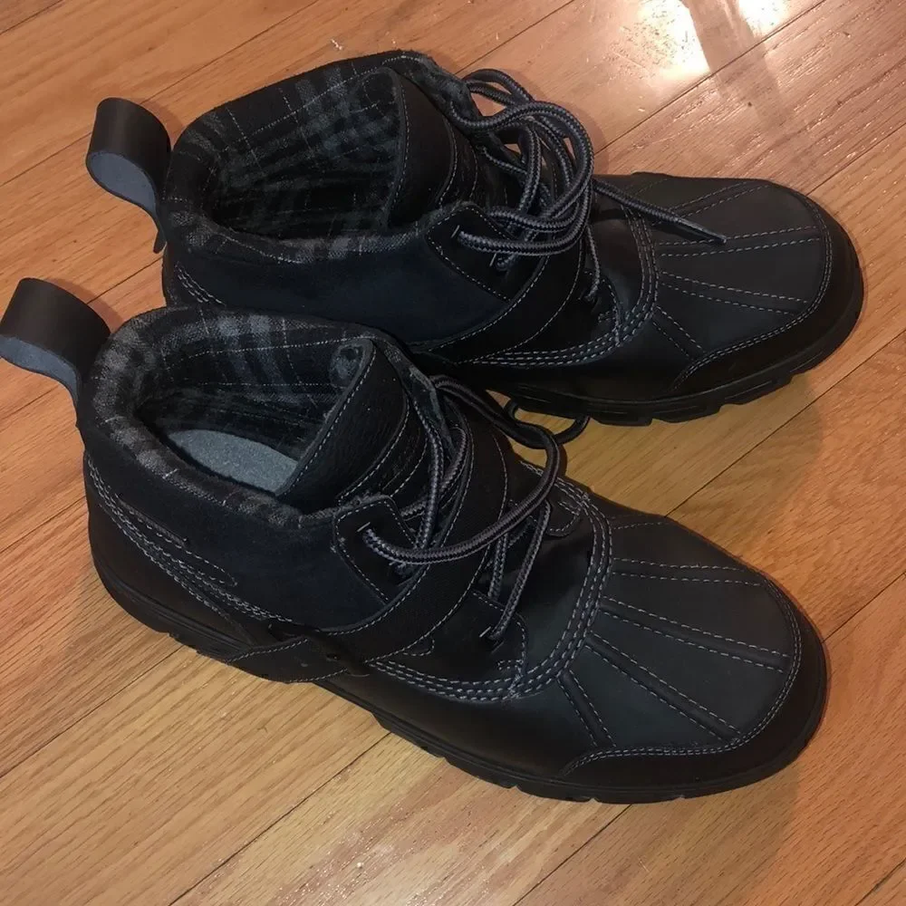 Skechers 62421 Mens Boots CDB Size 10 US